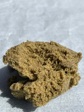 Carica l&#39;immagine nel visualizzatore di Gallery, LEMON THAI KUSH DRY HASH
